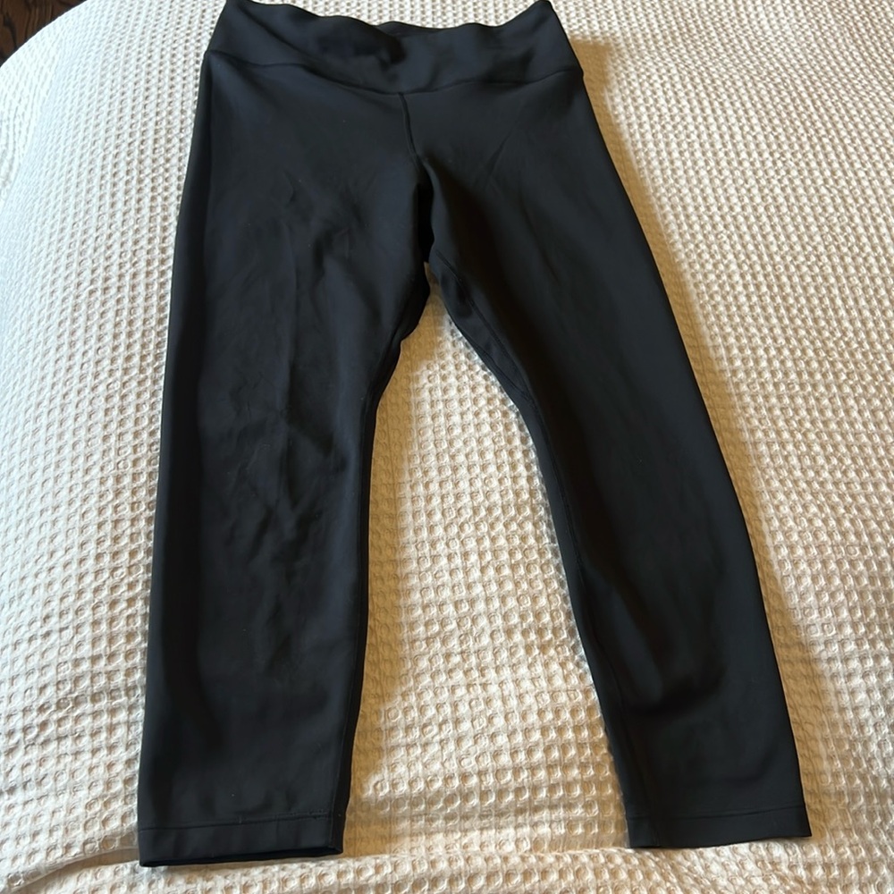 Nike Dri-Fit cropped leggings